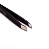 LASH & BROW BOMB TWEEZER